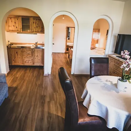 Appartementhaus Am Gschwandtkopf Seefeld w Tirolu