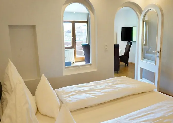 Apartment Appartementhaus Am Gschwandtkopf Seefeld in Tirol